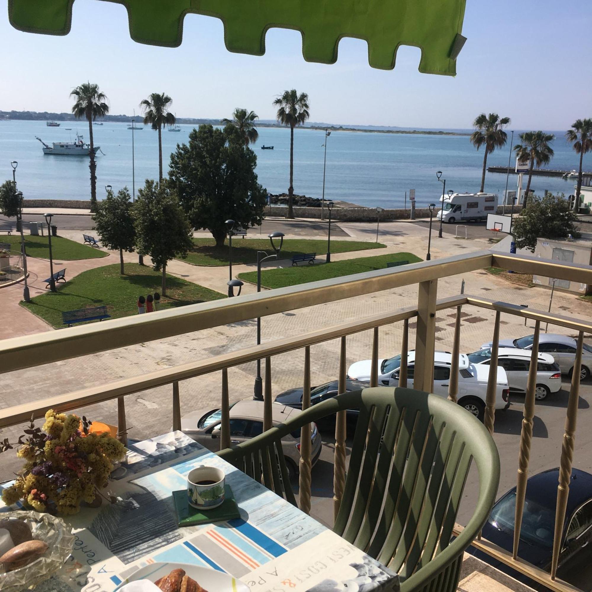 Delia Apartment Porto Cesareo Exterior photo