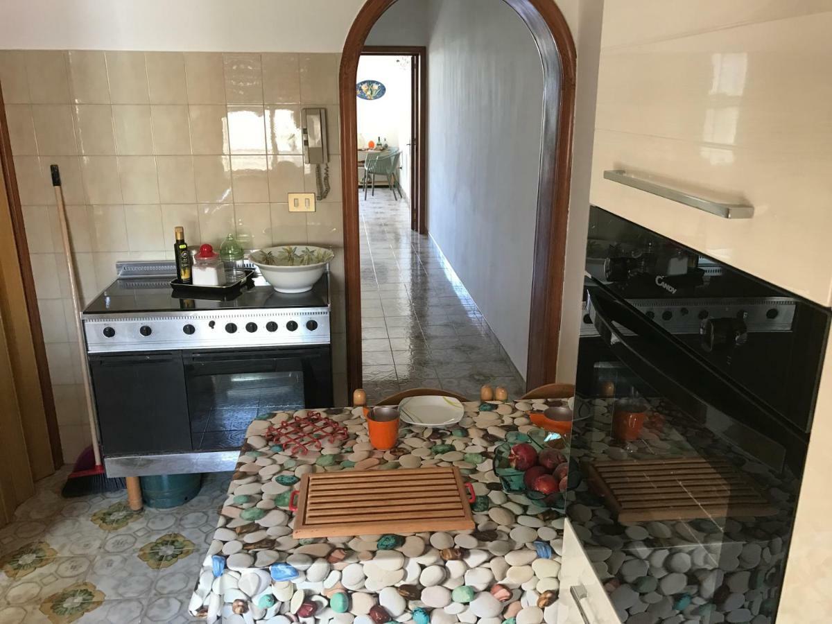 Delia Apartment Porto Cesareo Exterior photo